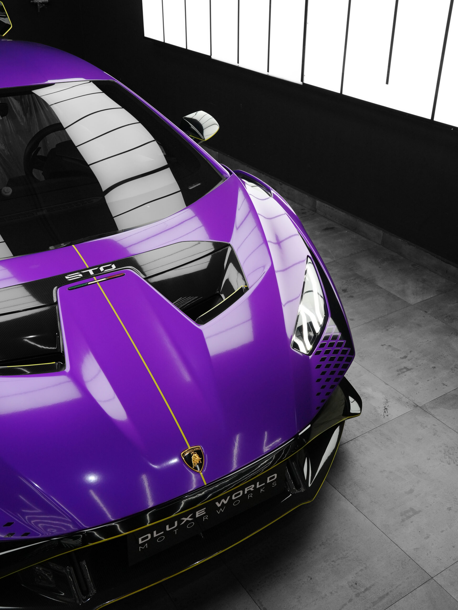 D Luxe premium car care and automotive detailing in Dubai